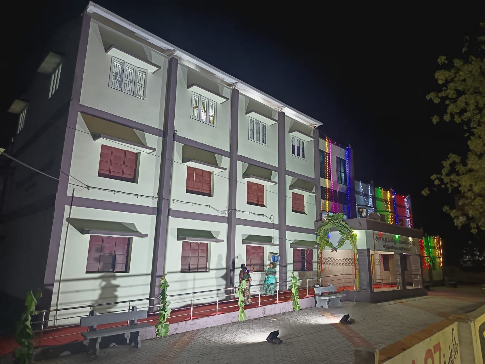 whatsapp image 2025 12 18 at 7.55.43 pm (1)